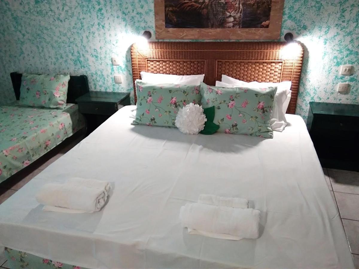 Nikos Victoria Otel İskados Dış mekan fotoğraf